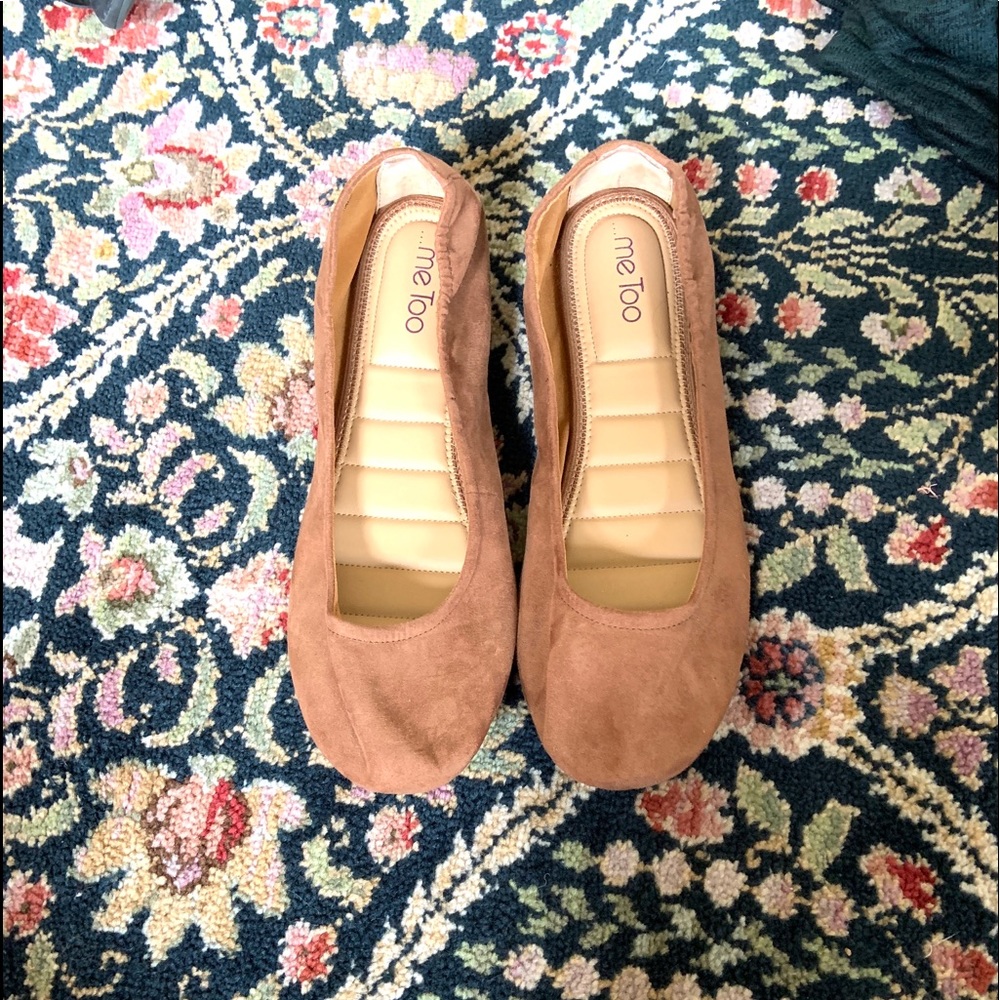Me Too sz 11 camel flats
